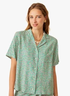 ESTELLE - Blouse Met Cubaanse Kraag En Print | Groen 13 ESTELLE - Blouse Met Cubaanse Kraag En Print | Groen -Wilson.NL 3985325