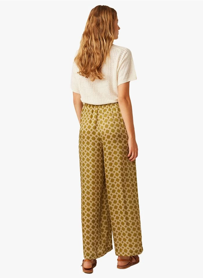 ENGELO - Lange, Soepelvallende Broek Met Print | Geel 7 ENGELO - Lange, Soepelvallende Broek Met Print | Geel - Image 5