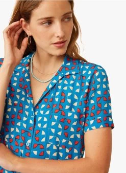 EUGENIE - Halflange Jurk Met Reverskraag En Print | Blauw -Wilson.NL 3985379