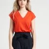 IRIS - Recht T-shirt Met V-hals Katoenblend | Rood