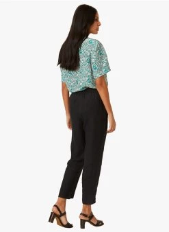 EVIKA - Ruimvallende Top Met Ronde Hals | Blauw -Wilson.NL 4213034