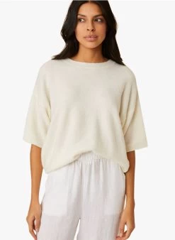 FAUVE - Wollen Trui Met Ronde Hals | Beige